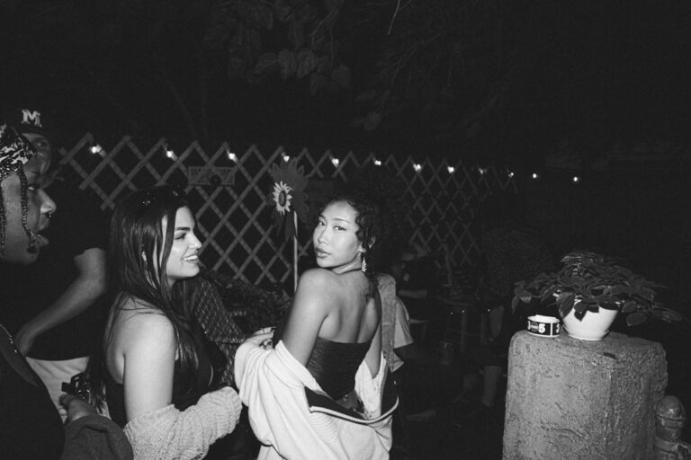 Photo Friends Trivia Night